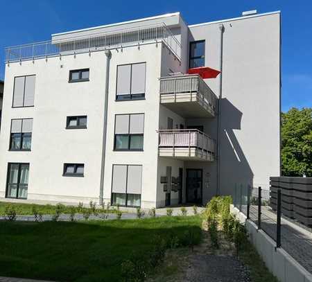 Helle, moderne Neubauwohnung im Herzen von Asbach