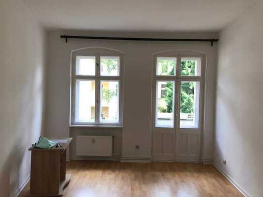 1-Zimmer Wohnung mit Balkon zum sofort Bezug - im ruhigen Gartenhaus