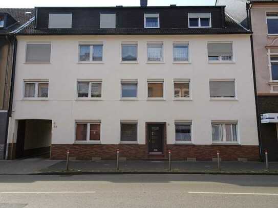 Frisch renovierte helle und freundliche 3,5 Zimmer Wohnung im Herzen von Erle
