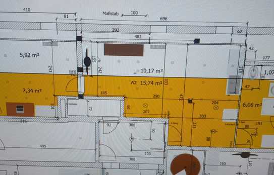 Erstbezug nach Sanierung mit Einbauküche: Schöne 2-Zimmer-Dachgeschosswohnung in Isen