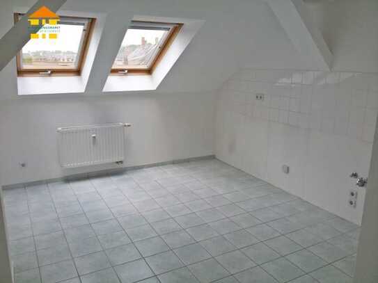 *Tolle Dachgeschosswohnung zum Wohlfühlen*