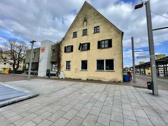 Geräumige, zentrale Gewerbefläche ideal für eine Kampfsport-,/Tanzschule, Sportstudio oder ähnliches