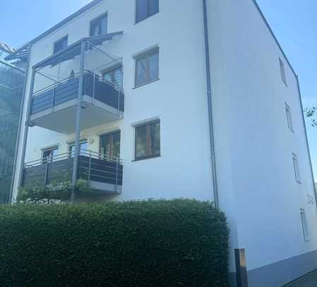Große 3,5-Raum-Wohnung mit EBK in Egelsbach
