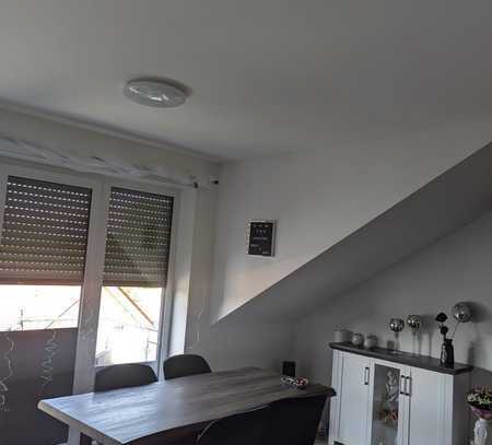 3 Zimmer/EBK/Balkon in Sulzheim