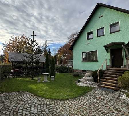 Exklusives Einfamilienhaus in toller Lage
von Chemnitz-Adelsberg!