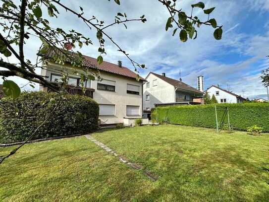 Freistehendes 2-Familienhaus m. Balkon, Terrasse u. herrlichem Gartenbereich in bevorzugter Südlage