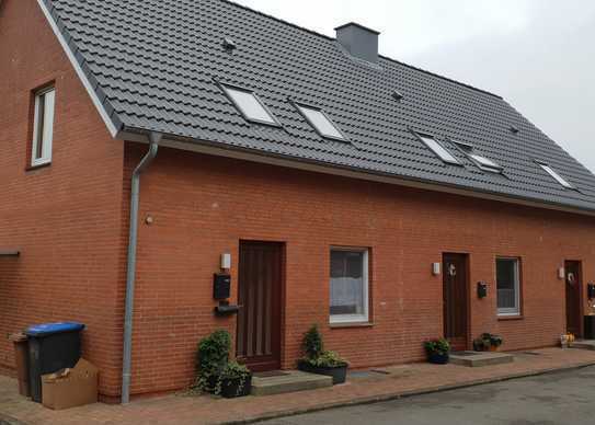 Gatermann Immobilien: Gepflegtes Reihenendhaus in Kremperheide