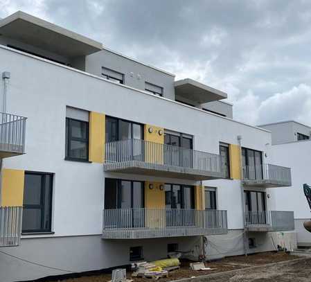 Moderne 2-Zimmer-Wohnung mit EBK und Balkon in Sinsheim-Süd