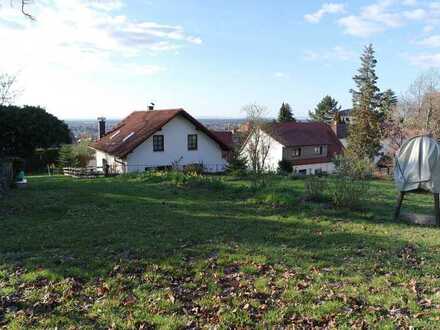 Baugrundstück in ruhiger Hanglage von Alsbach ***