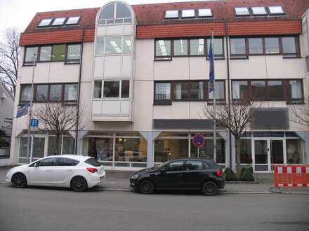 Hier werden Sie gesehen ! Büro / Praxisfläche in guter Lage