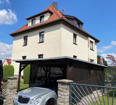 Wohnen in ruhiger, beliebter Lage! EBK/Terrasse/Carport/Garage! Heizung 2014! Fassadendämmung!