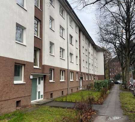 Haus und Wohnung modernisiert! Freie 2-Zimmer-Wohnung in Barmbek!