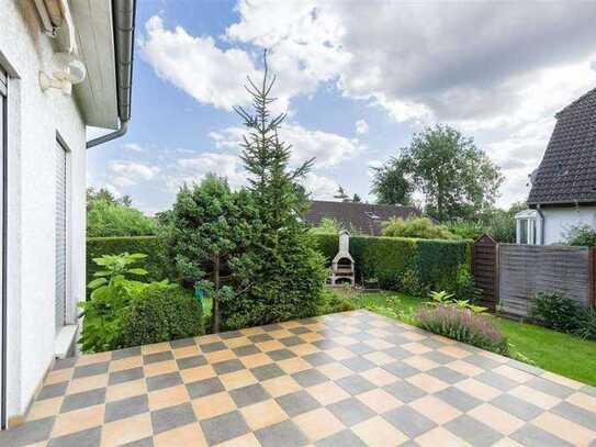 FREIES EFH mit ca. 224 m² Wfl. mit 6 Zi. + Kamin + Terrasse + Sauna in HOPPEGARTEN