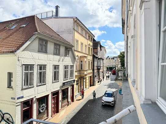 Altstadtwohnung mit Dom- und Marktplatzblick – Ihr neues Zuhause wartet!