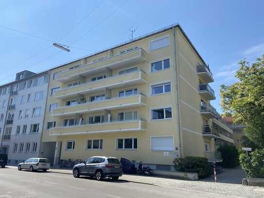 Duplexstellplatz in zentraler Lage in Schwabing günstig zu vermieten