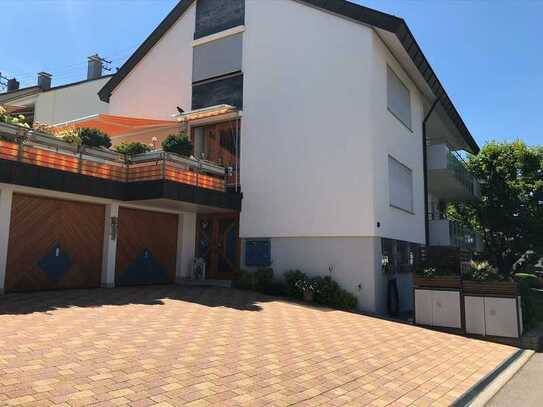 Traumhafte DG- Wohnung mit Wintergarten in ruhiger Lage von Waiblingen