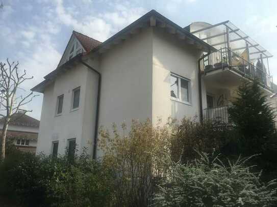 Moderne 3-Zimmer-Studiowohnung mit Balkon in Durmersheim-Würmersheim