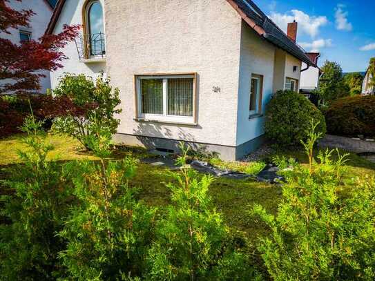 Idyllisches Einfamilienhaus auf schönem Eckgrundstück