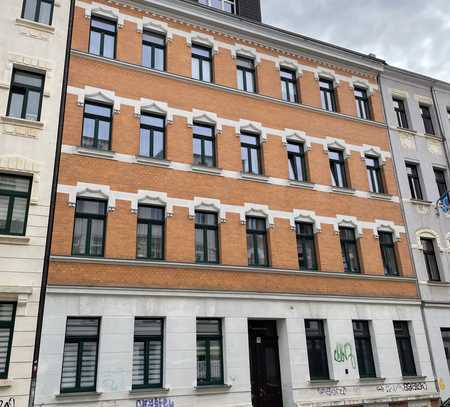 Ansprechende 3-Zimmer-Wohnung im Jugendstilhaus mit Balkon