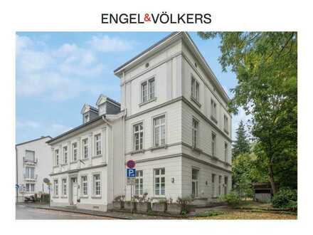 Engel & Völkers: Rheinnahes Juwel - exklusive & großzügige Gründerzeit Villa