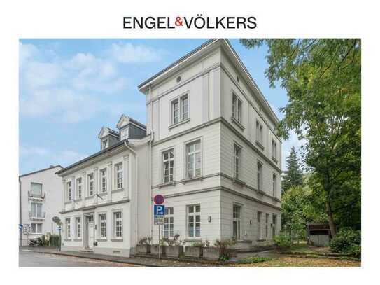 Engel & Völkers: Rheinnahes Juwel - exklusive & großzügige Gründerzeit Villa