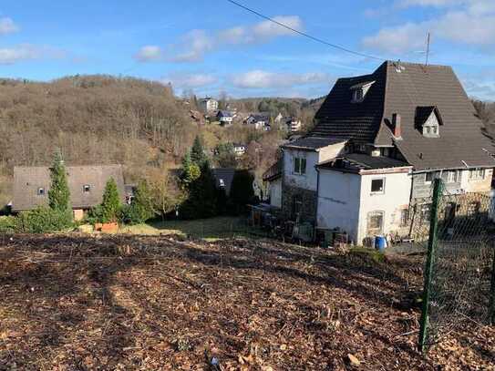 Attraktives Baugrundstück mit Baugenehmigung in Ruppichteroth