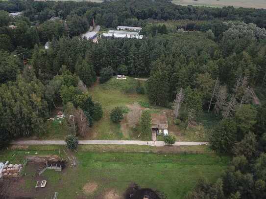 Bunkeranlage mit 5 separaten Bunkern, Umfahrungsstraße, ca 1,6 ha Grundstück, E-Anschluss uvm.