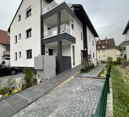 **Gemütliche 3-Zimmer-Wohnung mit Balkon und Parkplatz zu vermieten!**