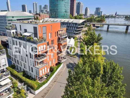 Exklusive Zwei-Zimmer-Wohnung mit Blick auf den Main