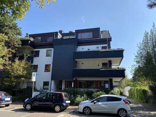 Modernisierungsbedürftige 3-Zi-Eigentumswohnung mit Garage in Hilden! Ohne Käuferprovision!