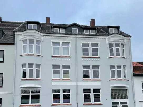 Charmante Jugendstil Altbauwohnung mitten in Schleswig