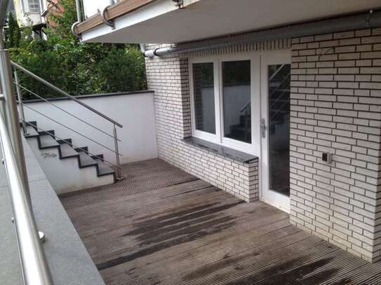 Troisdorf-City - großes - schickes Apartment mit großzügiger Süd-Terrasse u.komfortabler Ausstattung