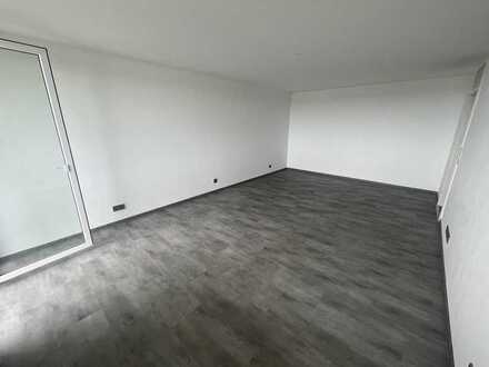 Schöne, kernsanierte Etagenwohnung in Spiesen zu verkaufen!