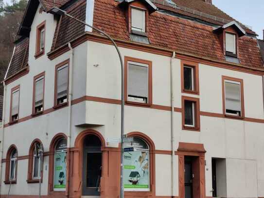 4 ZKB und Terrasse zu vermieten in Pirmasens-Niedersimten