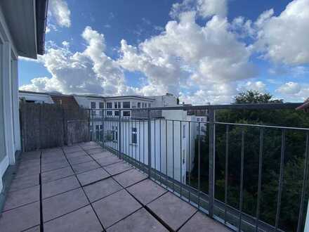 Am Treptower Park: Wunderschönes 5-Zi-DACHGESCHOSS, OHNE Aufzug - ca 165 m² per SOFORT zu VERKAUFEN