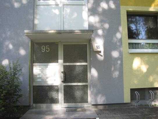 Zuhause fühlen: 3-Zimmerwohnung mit Balkon im 2. Obergeschoss