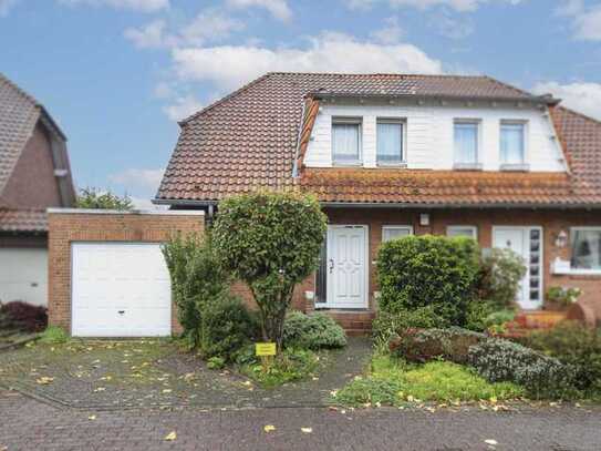 Dormagen Stürzelberg- Schöne DHH für Familien mit Garten und Garage in naturnaher Lage!