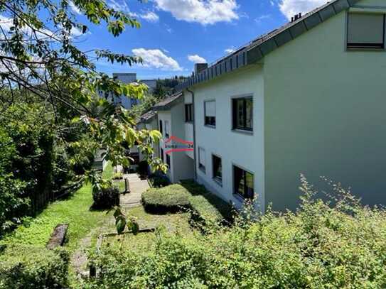 5,5-Zimmer-Dachgeschoss-Wohnung mit Loggia in ruhiger Lage bei 78532 Tuttlingen