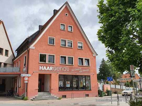 *** Mehrfamilienhaus in zentraler Lage von Feucht ***