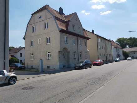 Landshut-West, Gründerhaus, leerstehend, zwischen Hauptbahnhof und Zentrum