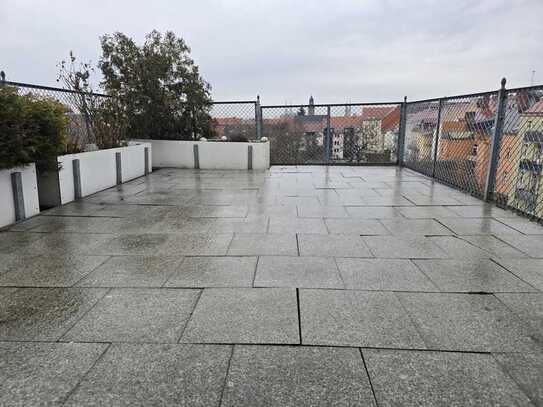 Großzügige 4- Raumwohnung mit Terrasse in Görlitzer Innenstadt