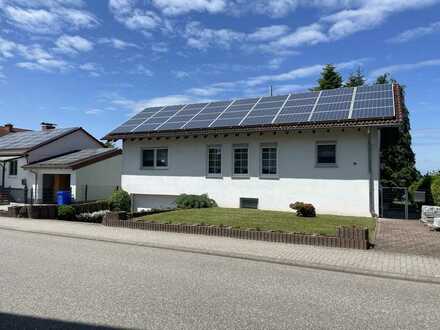 Bungalow mit Einliegerwohnung in Südlage in Höheischweiler