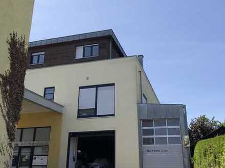 Modernes neuwertiges Büro/Praxis/Atelier/Studio 137 m² Nutzfläche im Bereich Mühlacker