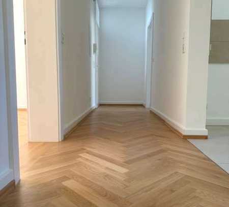 3 - Zimmerwohnung mit Balkon im Westend