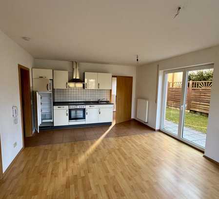 Erdgeschosswohnung mit Terrasse und Einbauküche in Boxberg