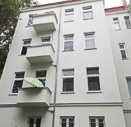 Modernisierter Altbau in
bester Gewerbe-Lauflage