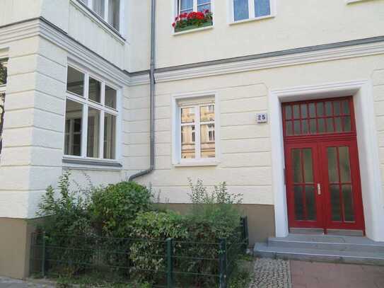 Jetzt Besichtigungstermin ausmachen – charmante Altbauwohnung – 0172-3261193