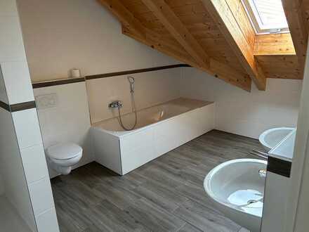 Traumhafte 3,5 Zimmer Dachgeschoss Wohnung in Huglfing