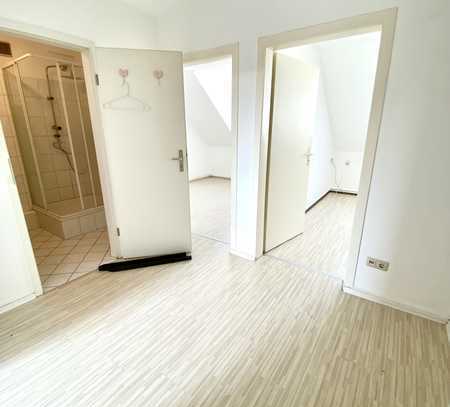 Schöne 2-Zimmer-DG-Wohnung zur Miete in Wuppertal