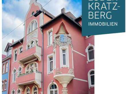 Exklusive Altbau ETW mit 2 Bädern, 2 großzügige Balkone, 3 Kellerräumen und 3 Garagen